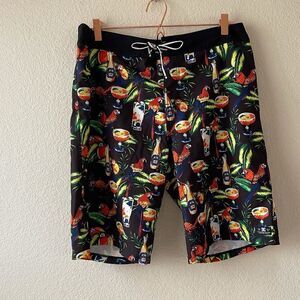 DC men’s parrot beer‎ print swim trunks